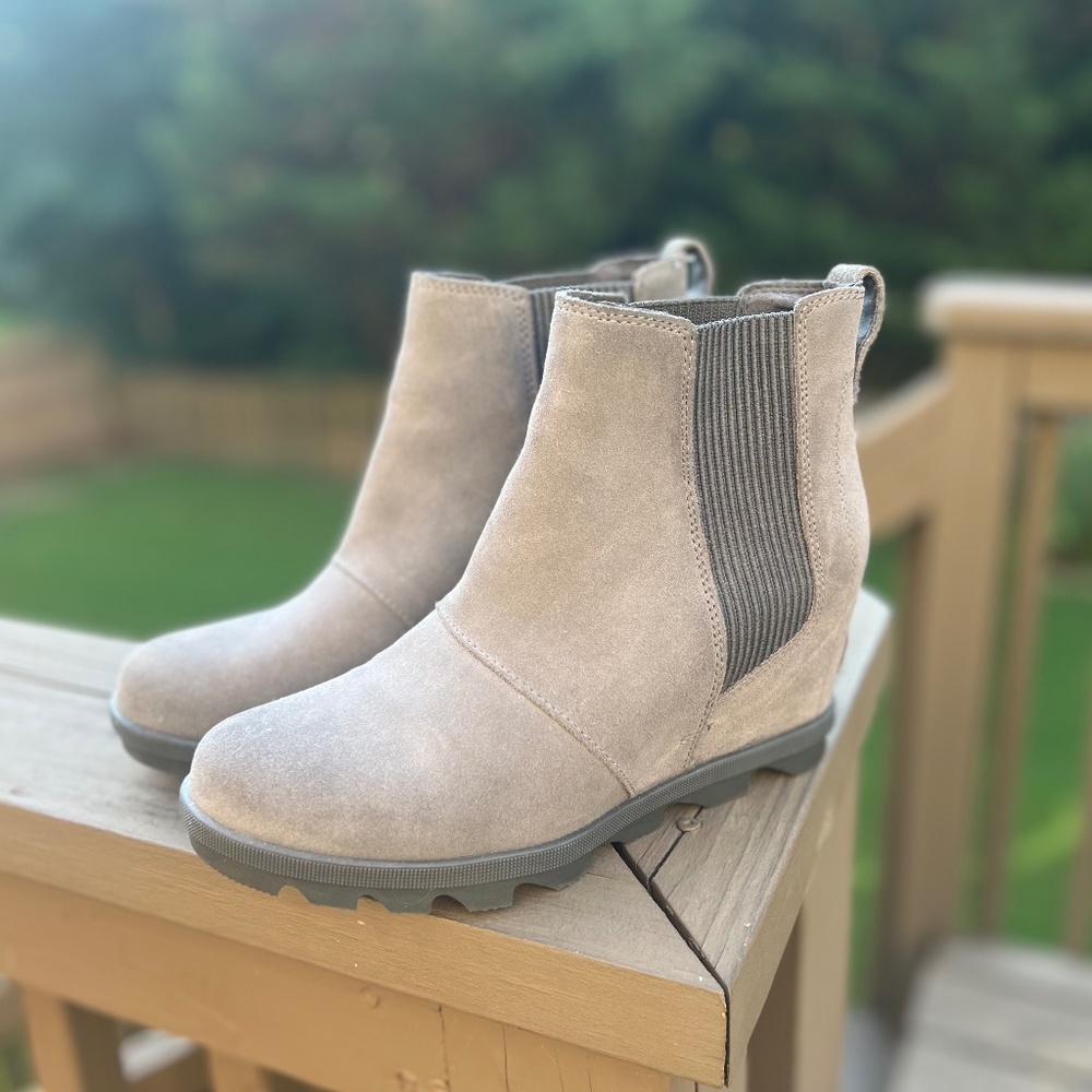 Sorel Joan of Arc Chelsea II Boot